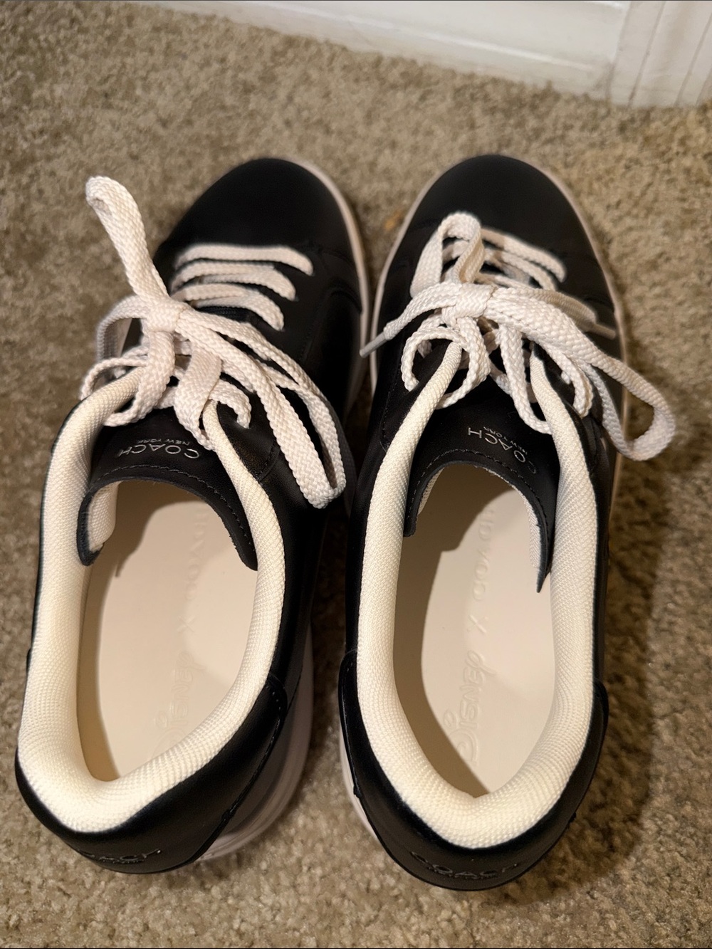 Disney X Coach High Line Sneaker
With Mickey Mouse size 9d - Picture 3 of 10